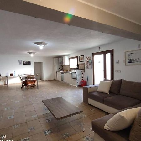 Casa Relax In Periferia Con Ingresso E Parcheggio Privato. Apartment Zimmardo Exterior photo